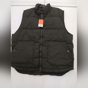 St John's Men Bay Size XXL $18